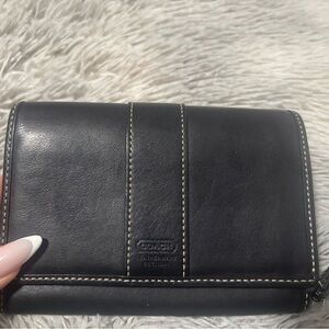 Coach Black Leather Compact Wallet with Contrast Stitching
